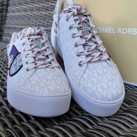 Michael Kors Poppy Lace Up MK Sig Small/MK Logo Ski Patch WMNS - Picture 9 of 16